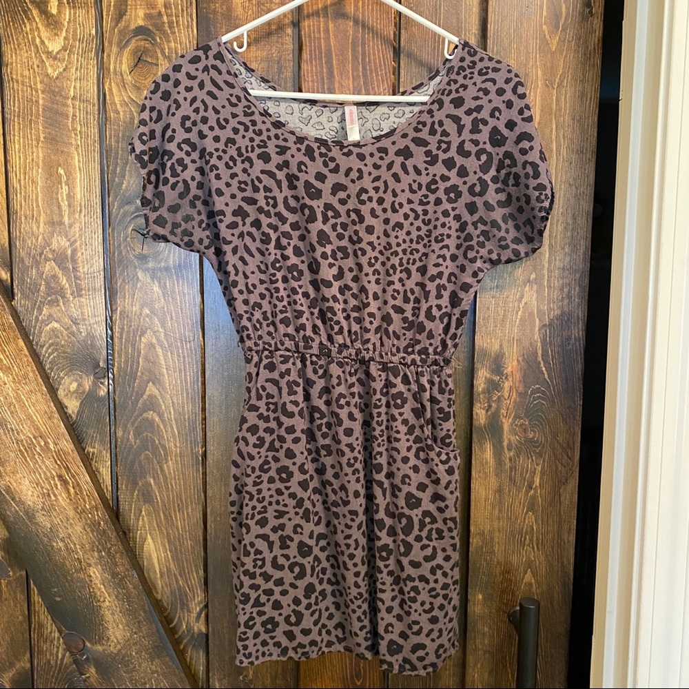 Casual animal print dress, size small